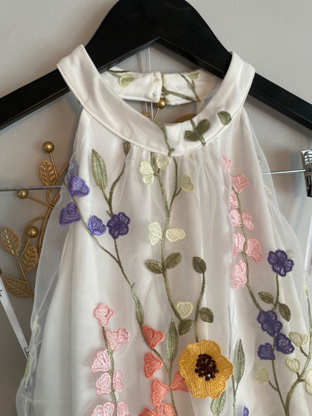 Blooming Bliss Ivory 3D Floral Embroidered Halter Mini Dress Size small - Picture 7 of 11